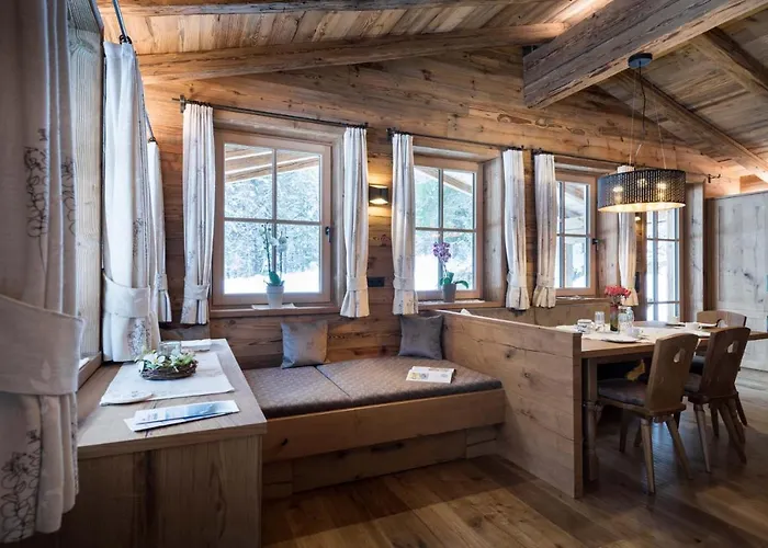 Chalet-karwendel シャレー Terfens